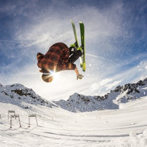电竞投注平台-爆冷夜！萨拉赫一击制胜，新版VAR规则改写切尔西命运，VAR新规导演爆冷夜！萨拉赫致命一击改写切尔西命运